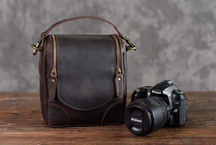 Chelsea | Chic Small Leather Camera Bag - Stylish Lens Case for Photography Lovers