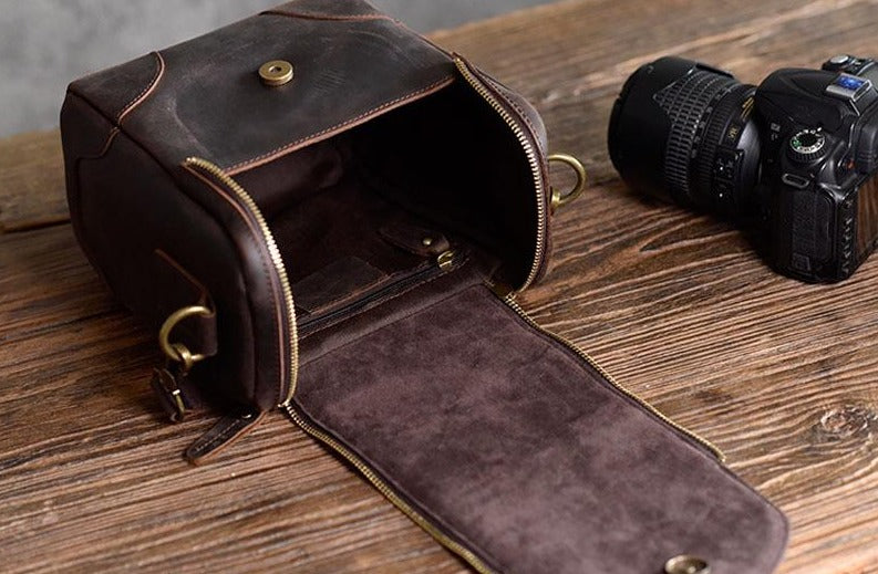 Chelsea | Chic Small Leather Camera Bag - Stylish Lens Case for Photography Lovers