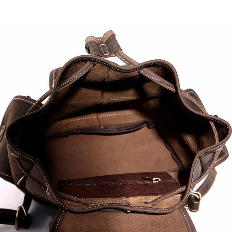 Elevate Your Adventure with the Rockland Leather Rucksack - Crafted from Genuine Leather!