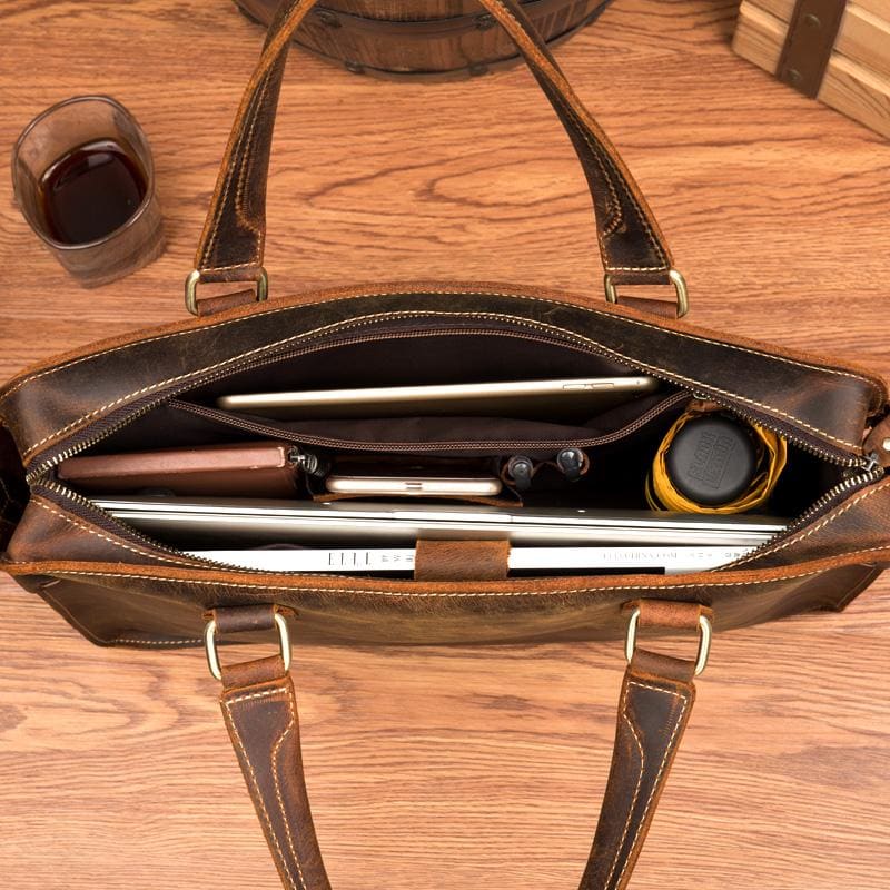 Stylish Vanderbilt Genuine Leather Messenger Briefcase