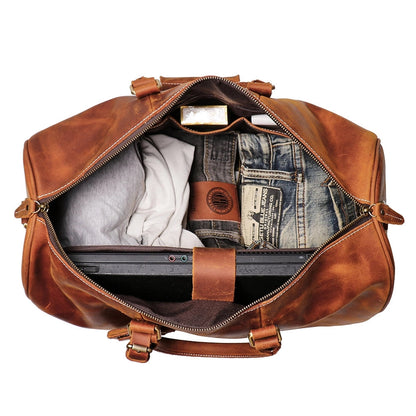 Discover the Bronx Weekender: Chic Small Leather Duffle Bag for Stylish Escapes