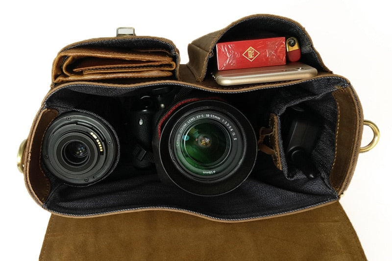 Stylish Vintage Crossbody Camera Messenger Bag – The Farragut Leather Edition